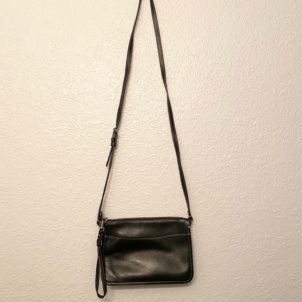 Coach Leather. Crossbody clutch wristlet black with tan stitching